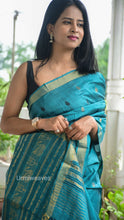 Load image into Gallery viewer, SWAN : Finest Tussar Silk Saree
