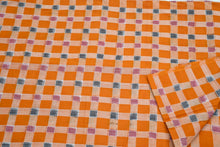 Load image into Gallery viewer, Hiranmayi : Sambalpuri Handloom Fabric - Urmiweaves
